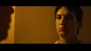 Young man's serious face with raised hand — Whiplash